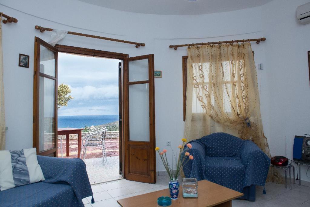 Villas Alexandros Kalamaki  Eksteriør bilde
