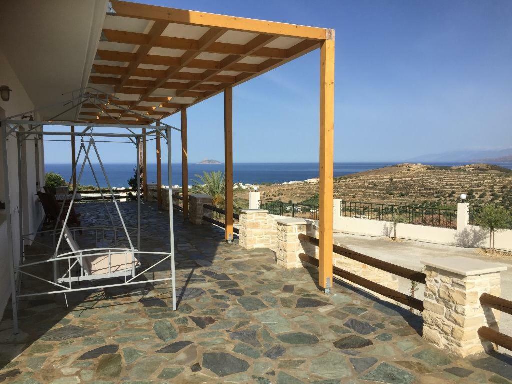 Villas Alexandros Kalamaki  Eksteriør bilde